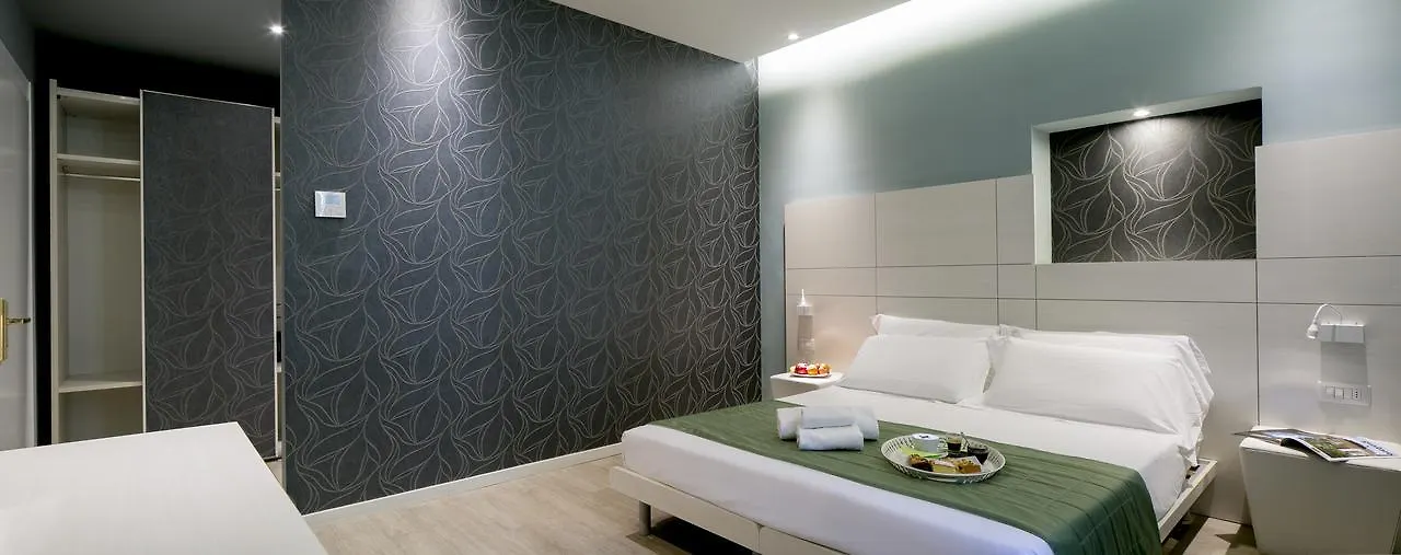 Navigliotel 19 - Rooms & Suites Милан