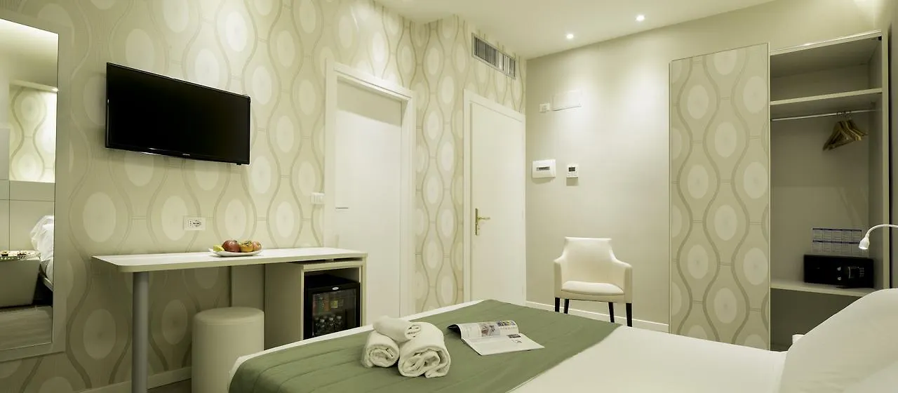 Navigliotel 19 - Rooms & Suites Милан Отель типа 