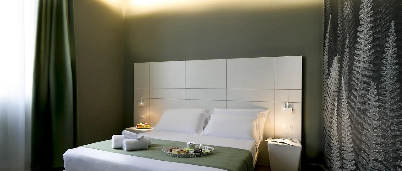 ** Couette-café Navigliotel 19 - Rooms & Suites Milan Italie